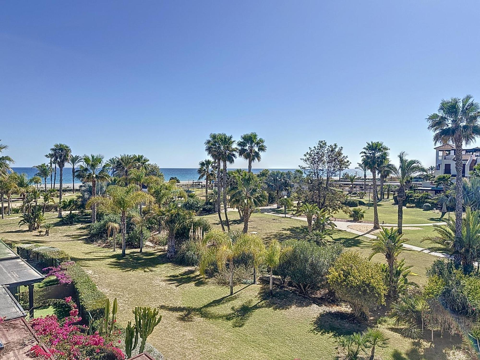 Vive Vera Rentals - Atico En 1º Linea Con Vistas Al Mar Exterior photo